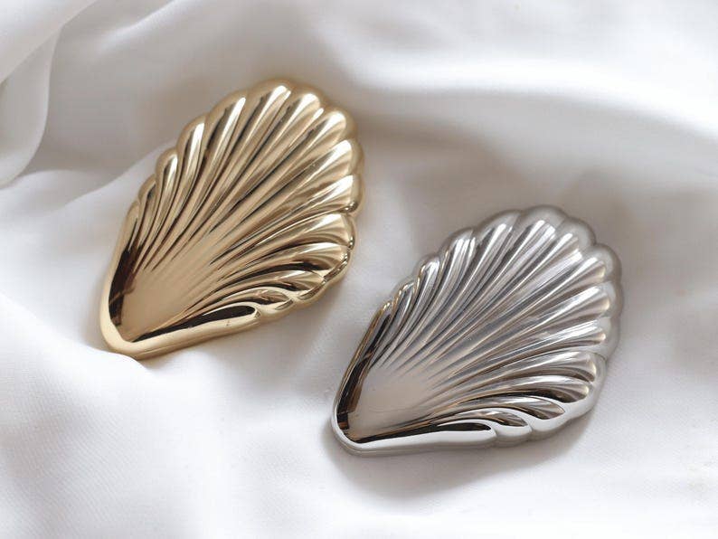 Seashell Compact Mirror